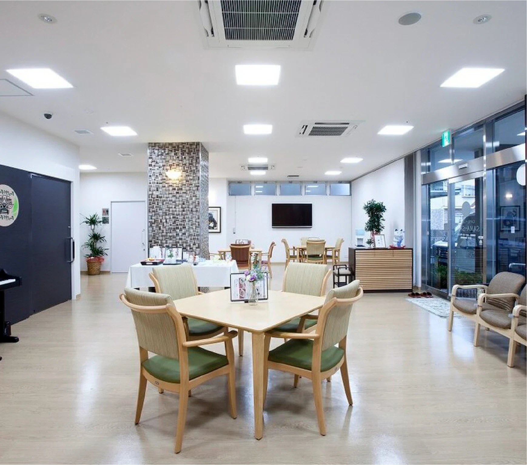 サービス付き高齢者向け住宅　ヴィラサマサマ（Villa samasama）　施設案内　多目的ホール